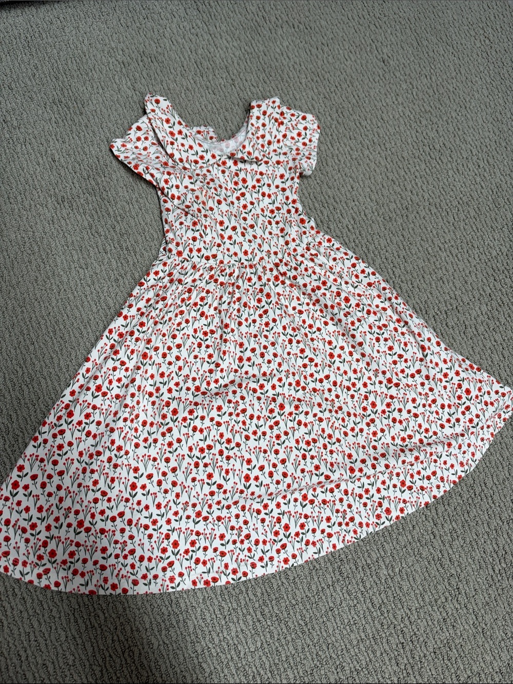 Alice & Ames Girls White Floral Tea Dress with Red Flower Print with collar